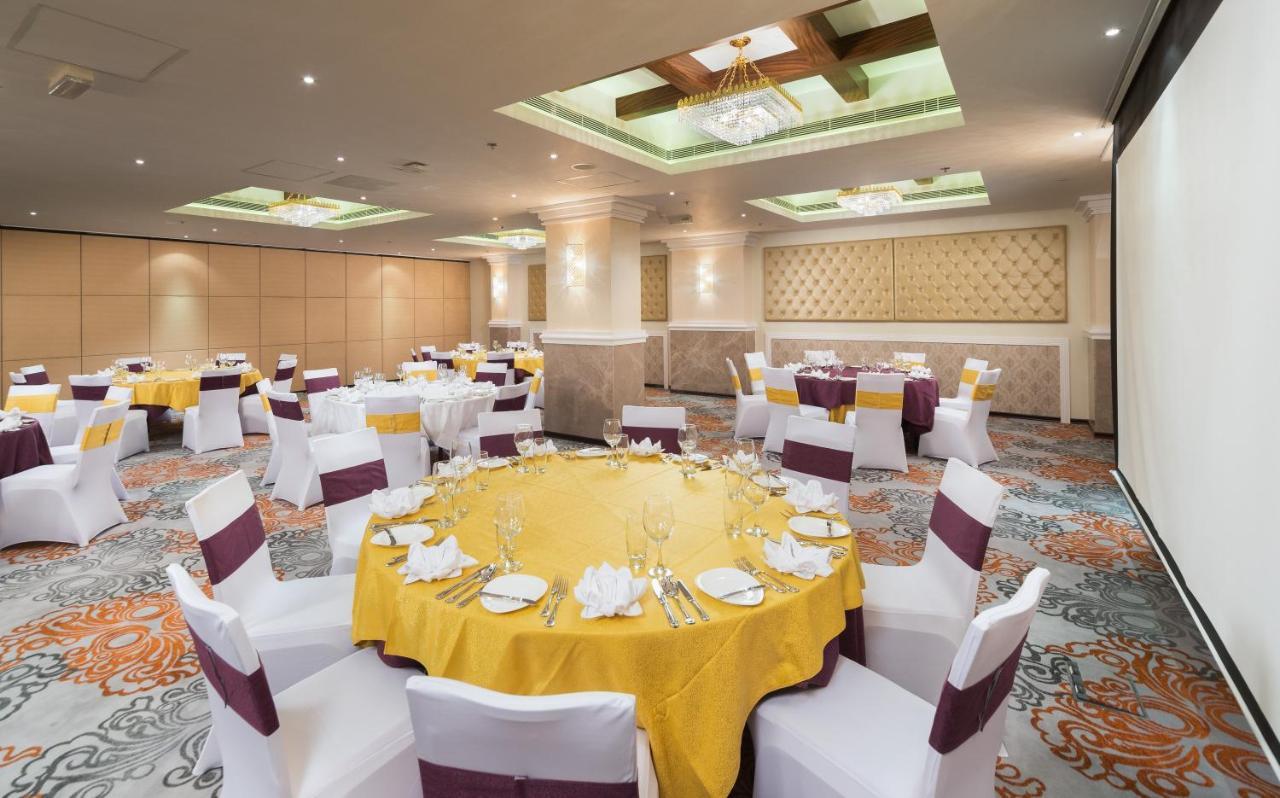 Centara Muscat Hotel Oman Ngoại thất bức ảnh